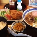 くつろぎ亭ひこべえ  - ラーメンセット