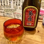 Momosaku - 宮古島の琉球泡盛「菊之露ブラウン」400円也。