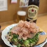 お好み焼き みかみ - お好み焼きと瓶ビール