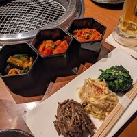 生粋 - キムチ３種、ナムル３種