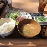 すき家 - ベーコンエッグ朝食
