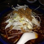 新龍門 - 麻辣湯麺（アップ）