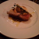 ICARO miyamoto - 「アイスランド産子羊のロースト アンチョビソース」は、臭みのない肉が濃厚なアンチョビソースと一体となった♪