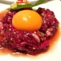焼肉 十々 西麻布店 - 生ユッケ