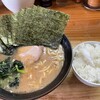 巓 - 料理写真:並ラーメン＋ライス
麺硬め・味薄め・油少なめ
トッピングのり