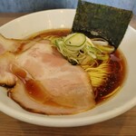 Niboshi Ramen Kogarasumaru - 煮干し黒