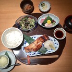 伊豆の旬 やんも - 欲張りランチ焼魚は選べます。
