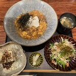 薪炭まだら - 1200円の親子丼