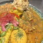 スパイシーカリーハウス 銀座半月 - 