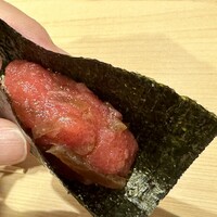 鮨まつもと - 鮪と奈良漬の巻物