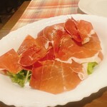 ビストロ アン ファミーユ - 生ハムスライス