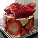 コミナセマコ - 