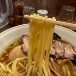 麺屋 はやしまる - 麺リフト