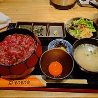 炭火和牛焼肉もうもう亭 広小路店 - 