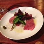 ビストロ テソロン ウナ ベッコ - 牛肉のカルパッチョ