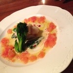 ビストロ テソロン ウナ ベッコ - 鯛のチーズ・クリーム・オリーブオイル