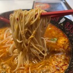 Ganso Tomato Ramen To Kara Men Sammi - 麺はかなりの細麺