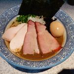 232141228 - 特製濃厚煮干ラーメン 1,250円