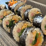 大阪鶴橋キムチと韓国惣菜 ぼくちゃん - 定番キンパ