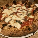 Pizzeria Osteria e.o.e - 