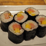 Dokonjou sushi - とろたく