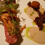 Point - フランス　シャラン産鴨のロティ　山牛蒡のソース