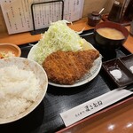 とんかつ まさむね - ランチ　ロースかつ定食　1400円