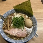 麺屋 つるる - 醤油らー麺＋味玉＋玉ねぎみじん✨