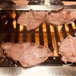 焼肉ホルモンせいじ - 