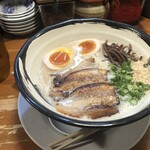 濃厚とんこつラーメン てっぺい - 