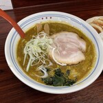 カレーらーめん じぇんとる麺 - カレーラーメン