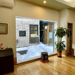 湯宿 だいいち - 宿のエントランスから