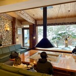 湯宿 だいいち - だいいちさんと言えばこのロビーなんだな〜