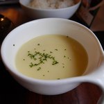 トリコロール - スープです