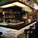 トリコロール - カウンターです