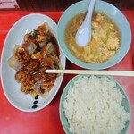 東東亭 - 酢豚、御飯(大)、玉子スープ