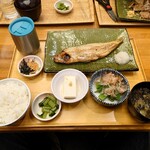 大衆食堂 てんぐ大ホール - 真ほっけの一夜干し／磯吉セット　1,089円