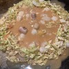 とん平 - もんじゃ焼き途中
