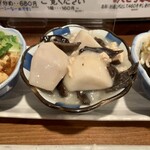 Taka - 里芋とキクラゲの鶏そぼろ煮