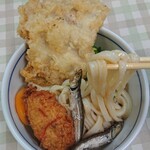 大庄屋製麺 - 麺のリフトアップ