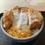 大島屋 - かつ丼 上 2300円　大盛り 150円