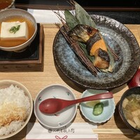 銀座米料亭 八代目儀兵衛 - 三種の焼き魚御膳　1,980円