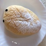 パテスリーアンドベーカリープチラパン - クリームパン