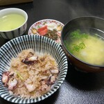 Ichitoku - たこ飯