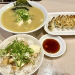 濃厚鶏塩白湯ラーメン ほったて小屋 - 