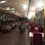 ASIAN BUFFET FOOD SAGAR - 店の中