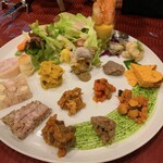 お任せの前菜盛合せ！