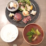 mado cafe - 