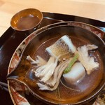 料理屋 みや﨑 - 天然舞茸の土瓶蒸し