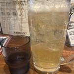 海南鶏飯食堂5 - レモングラスハイボールのメガサイズ